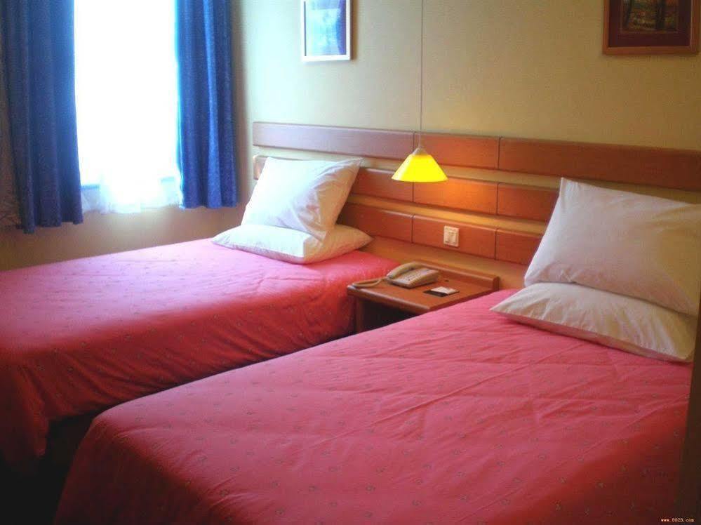 Shengchancun Home Inn Yantai Haiyang Bus Station المظهر الخارجي الصورة